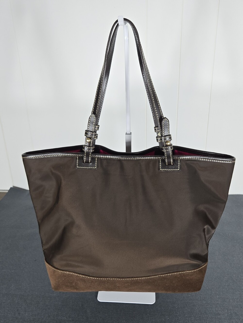 Dooney & Bourke Brown Tote with Duck And Pink Interior - Picture 5 of 12